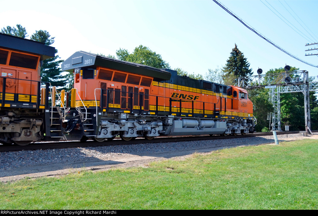 BNSF 3931